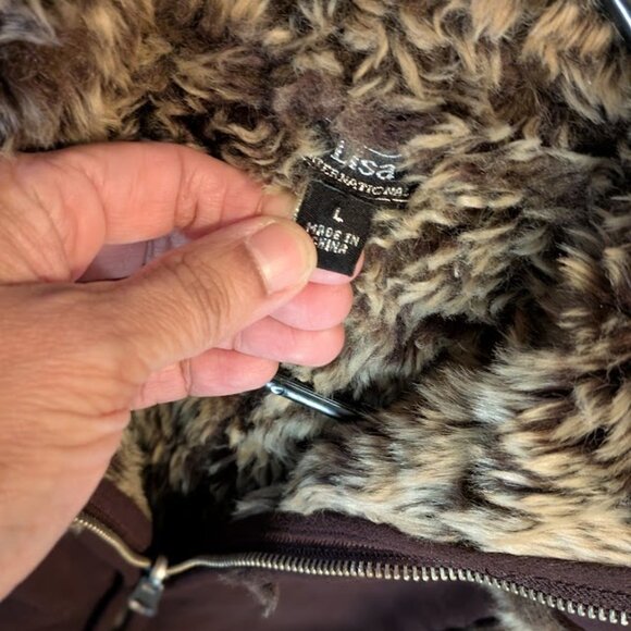 J1 LISA INTERNATIONAL Suede Vest Jacket - Picture 2 of 4